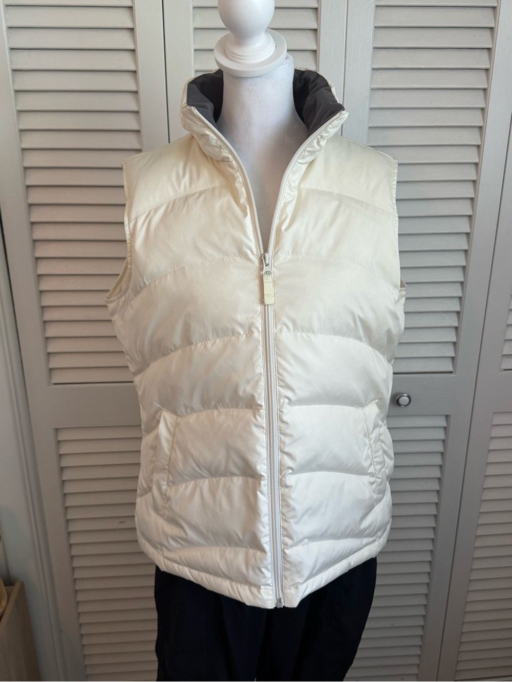 Lands' End Cream Quilted Puffer Vest